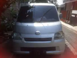 Grandmax 1.3 D MT th 2011