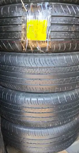 Ban 215 65 16 dunlop