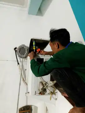Bongkar pasang AC