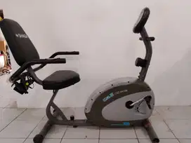 SEPEDA STATIS ATAU SPINNING BIKE