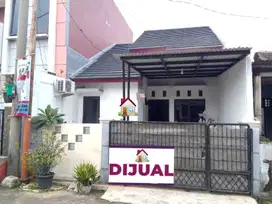 JUAL RUMAH RAPI DAN TERAWAT DI PESONA ANGGREK BEKASI