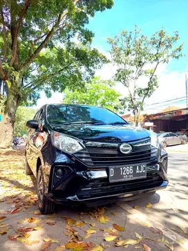 daihatsu sigra D 1,0 MT 2021