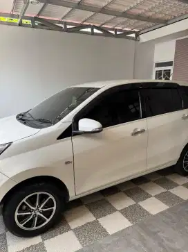 Dijual Toyota Calya G Manual 2019