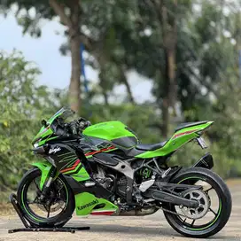 KAWASAKI ZX25RR ABS SE KRT HIJAU 2023 KM 7K PAJAK PANJANG SIAP NGEBUT