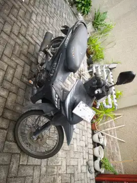 Honda Revo 2009 Hitam tgn pertama