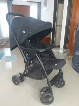 Joie Reversible Stroller Like New!!