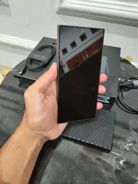Samsung S24 Ultra 12/512 titanium Black