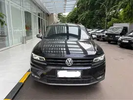 VW Tiguan Allspace 2020 Mulus Ban Baru