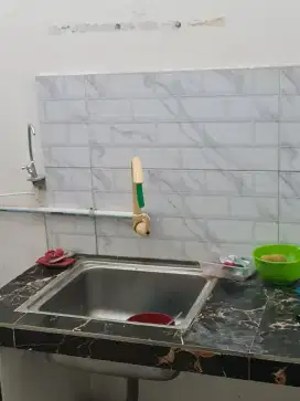 Kamar furnish ac,kulkas,tv android,km dalam.free(listrik, minum, wifi)