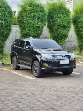 Toyota Fortuner G 4x4 2.5 diesel solar rare