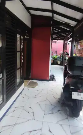 Dijual Rumah siap huni di Pasar Minggu Jakarta Selatan dekat stasiun