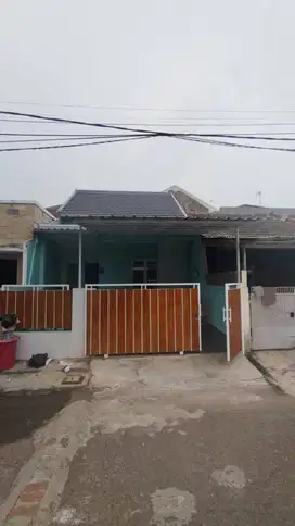 RUMAH 1 LANTAI DI VILLA MELATI MAS SERPONG .AR75.