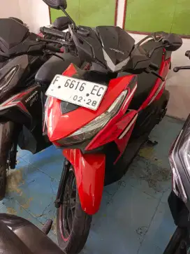 Vario 125 LED thn 2018 mulus pajak panjang