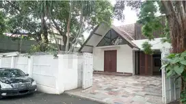 Jual Rumah KEMANG,JAKARTA SELATAN Lt.1000/Lb.1400, harga 28M
