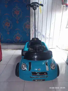 Dijual mobilan mainan anak