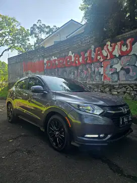 Honda HRV 1.5 E CVT 2016 Grey Abu abu low KM