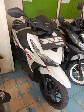 Vario 125 LED 2017 pajak hidup bisa kredit