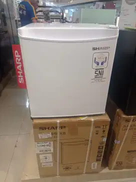 JUAL CEPAT CASH ATAU KREDIT LEMARI ES PORTABLE