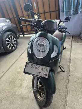 HONDA SCOOPY PRESTIGE HIJAU DOFF 2023 BODY MULUS MESIN ALUS