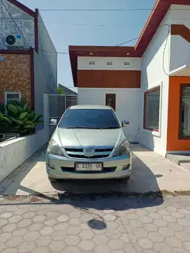DIJUAL MOBIL INNOVA 2005 MT TIPE V BENSIN
