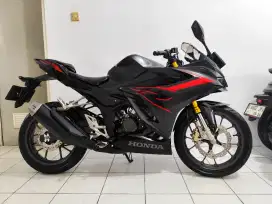 HONDA CBR 150R 2022 KM 9 RB AN MULUS ORI