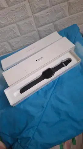Apple watch series 3 42mm