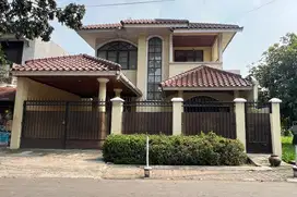 Rumah Bagus Sejuk Asri Strategis Bisa Usaha di Griya Loka BSD