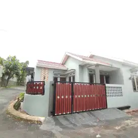 DIJUAL RUMAH CANTIK DAN NYAMAN HARGA TERJANGKAU DI CIBINONG