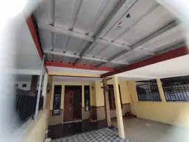 Rumah Sewa 3 KT dan 2 KM