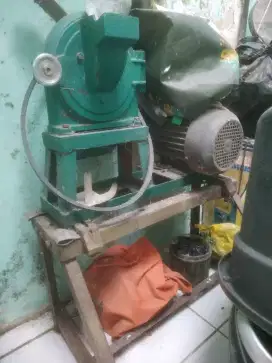 Perlengkapan usaha