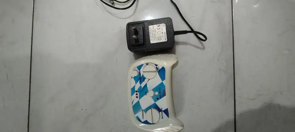 Remote mobil mainan