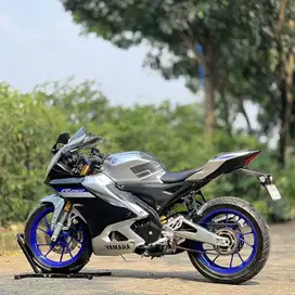 YAMAHA YZF R15M ABS CONNECTED SILVER 2022 KM 6K PAJAK PANJANG GASPOL