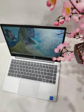 promo Laptop HP 14 EP0321TU INTEL CORE i3-1315U RAM 4GB SSD 512GB W11