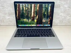 MacBook Pro 2019 TB silver
