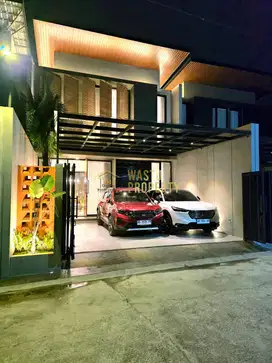 RUMAH BARU SIAP HUNI 2 LANTAI FULL FURNISHED DEKAT KAMPUS UPN