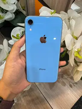 Iphone xr 64 gb on