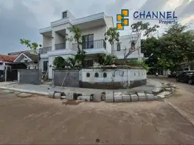 Jual Rumah Kencana Loka BSD Tangsel, An