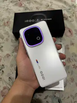 IQOO 13 12/256 GB Garansi On Januari 2026