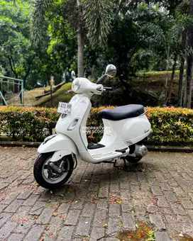 VESPA LX 150 3V 2013 BERGARANSI