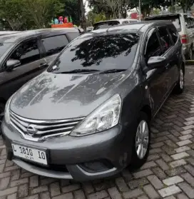 Grand Livina SV 2014 MT Istimewa