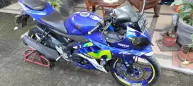 Yamaha YZF R15 V2