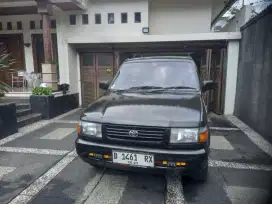 Kijang kapsul ssx 5spit power stiring
