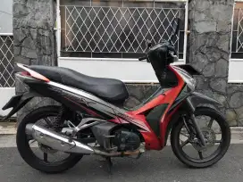 Honda supra x 125 fi helm in