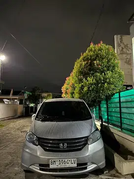 Honda Freed PSD 2010