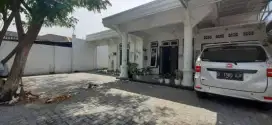 RUMAH LUASSS 12 X 36 LOKASI JL. PURI