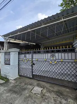 JALAN SIMO GUNUNG BARAT II A NO 19, SIMOMULYO, SUKOMANUNGGAL SURABAYA