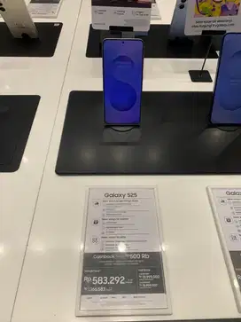 samsung galaxy S25 cicilan 0% pakai home credit dm sekarang yuu