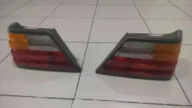 BATOK LAMPU BELAKANG MERCEDES W-124 300E