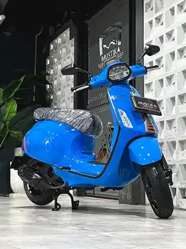 Istimewa‼️vespa Sprint S 150 ABS th 2025 - Ayu Mustika