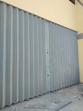 Produsen pintu Harmonika